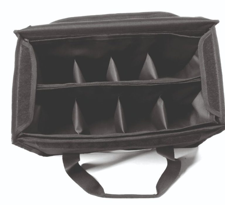 ΙΣΟΘΕΡΜΙΚΗ ΤΣΑΝΤΑ ΜΕΤΑΦΟΡΑΣ 8 ΘΕΣΕΩΝ 44x23x22 CM ΜΕ ΧΩΡΙΣΜΑΤΑ